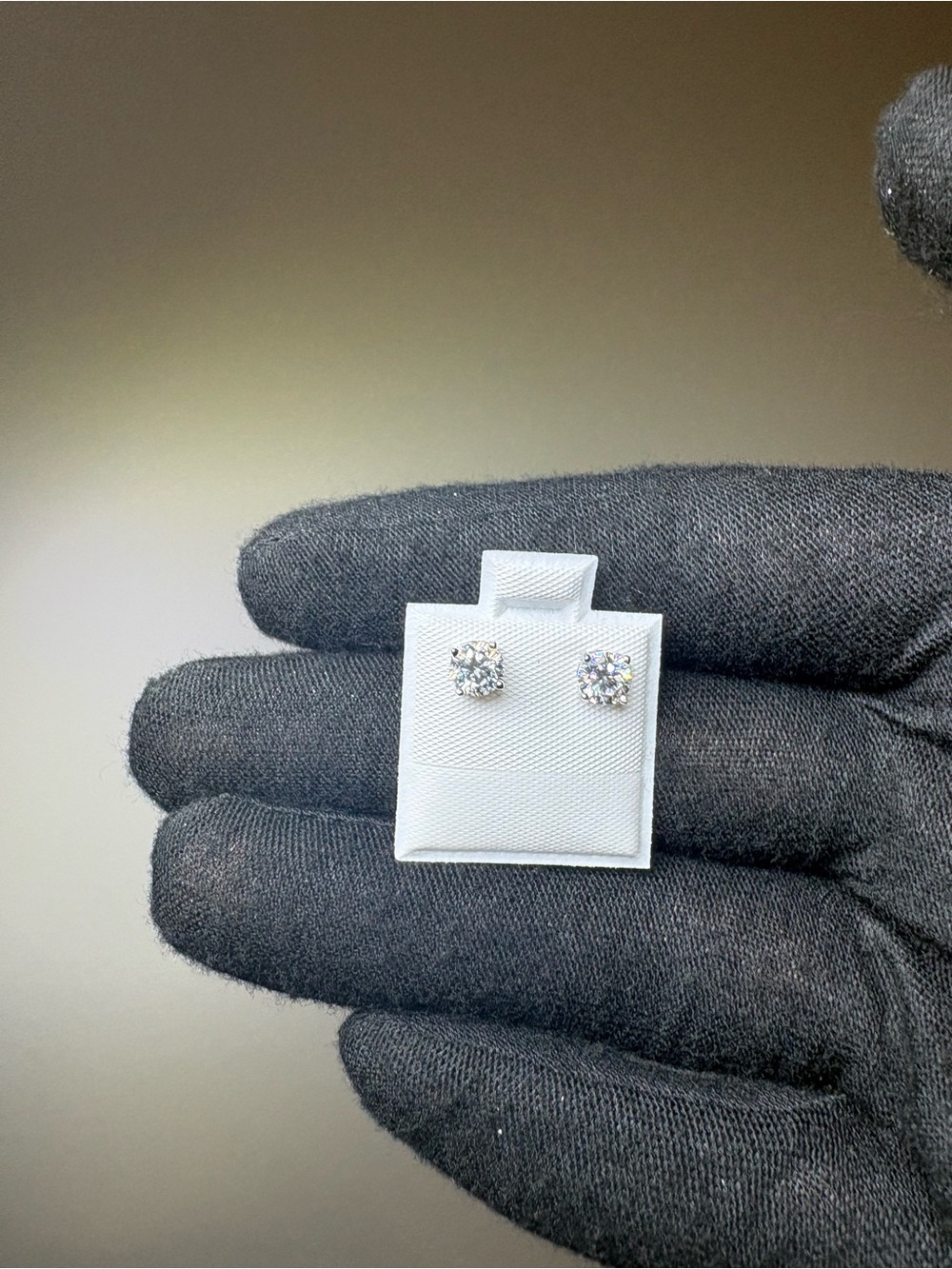 “Stud Earrings” Moissanite S925 Screw Back